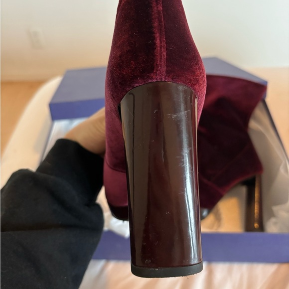 STUART WEITZMAN HEELED BOOTIES - Picture 6 of 10